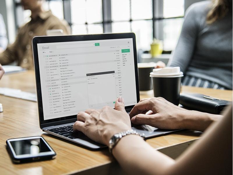 intégration de contenu HTML pour les pages web